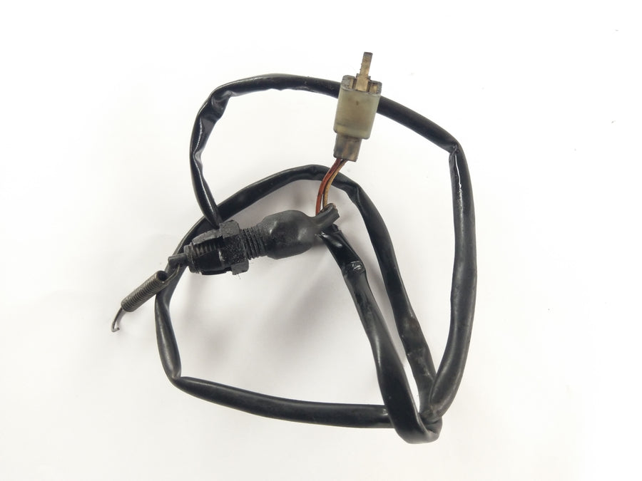 Suzuki Intruder 1500 vl [2000] - Interruptor de luz de freio na parte traseira