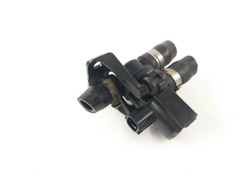 Aprilia RSV4 1000 RK [2010] - Válvula secundária