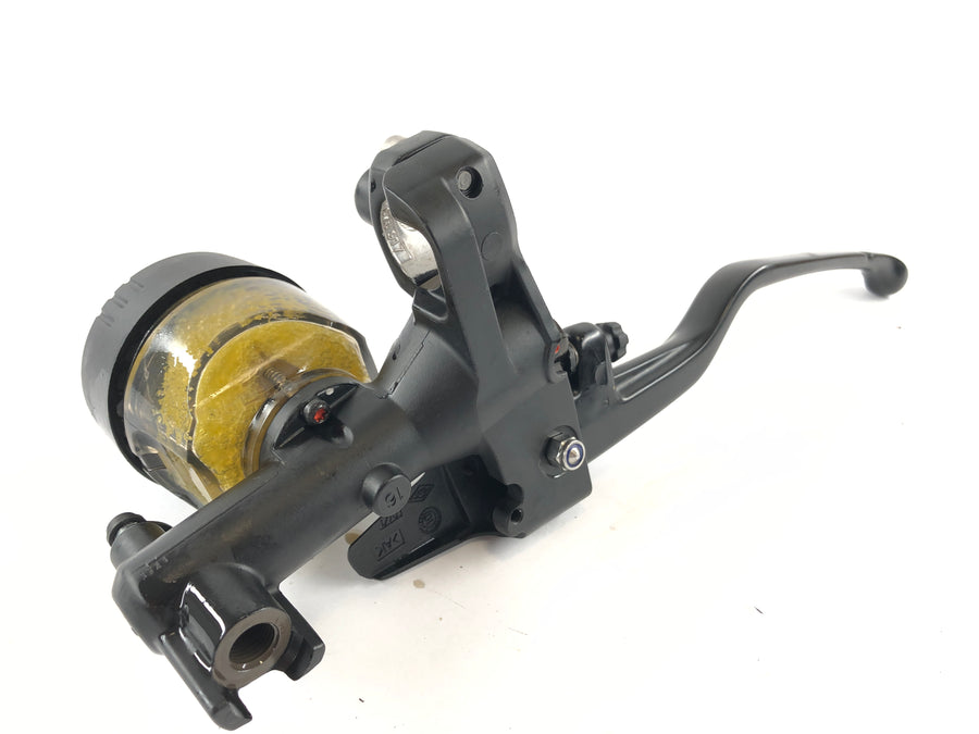 BMW K 1300 R [2010] - Bomba de freio na bomba de freio de mão dianteira