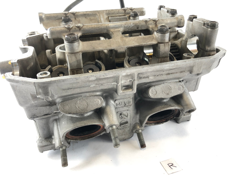 Honda St 1100 SC26 Pan European [1990] - Cabeça do cilindro à direita