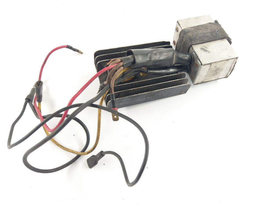 Yamaha XT 500 1U6 [1980] - Retificador do controlador