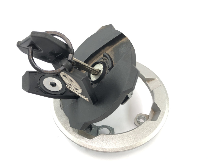 Kawasaki Ninja 125 BX125B [2024] - Conjunto de fechadura com ponte de garfo