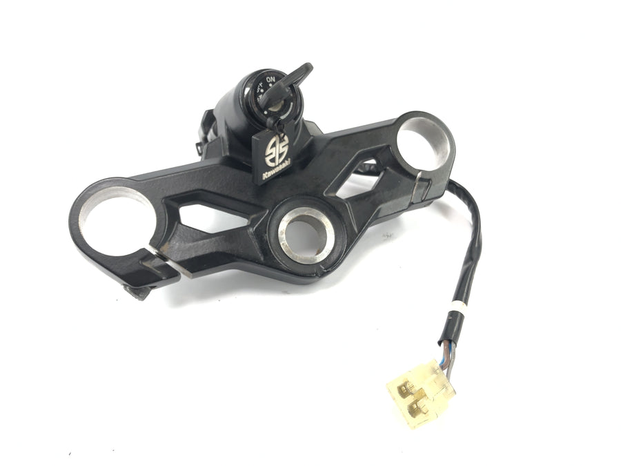 Kawasaki Ninja 125 BX125B [2024] - Conjunto de fechadura com ponte de garfo