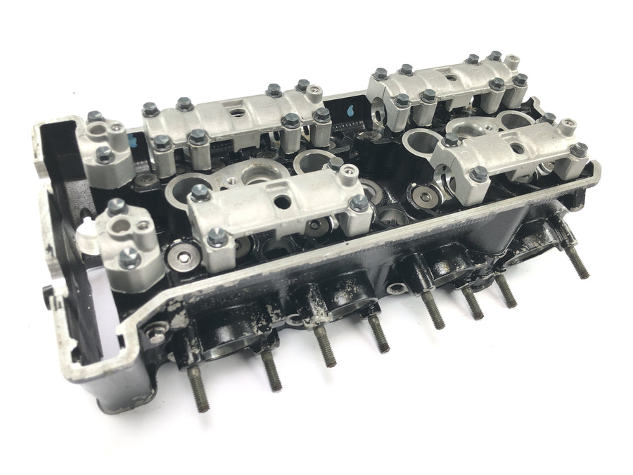 Yamaha YZF R1 RN09 [2002] - trem de válvulas de cabeçote sem árvores de cames