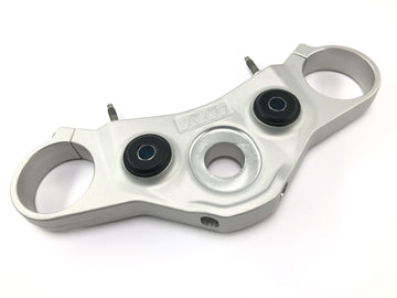 KTM Duke 690 A3 [2012] - Braçadeira de garfo da ponte superior do guiador