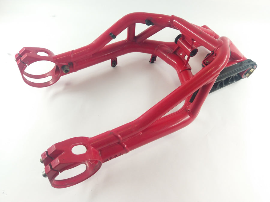 Benelli TNT 1130 Sport [2002] - balanço da roda traseira sufocada