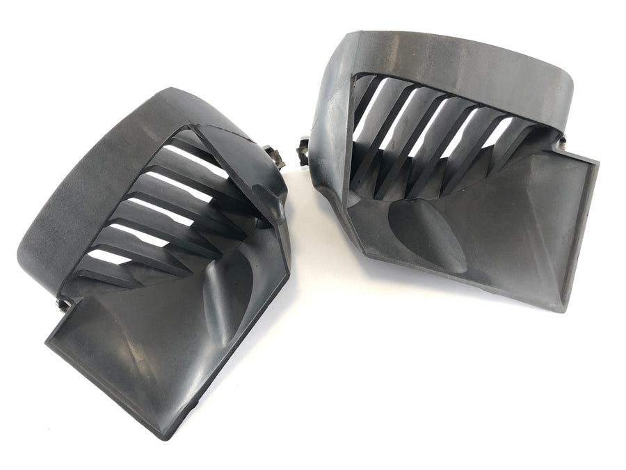BMW R 1200 C 259C [1998] - Casal do conjunto de grade realer da grade de ventilação