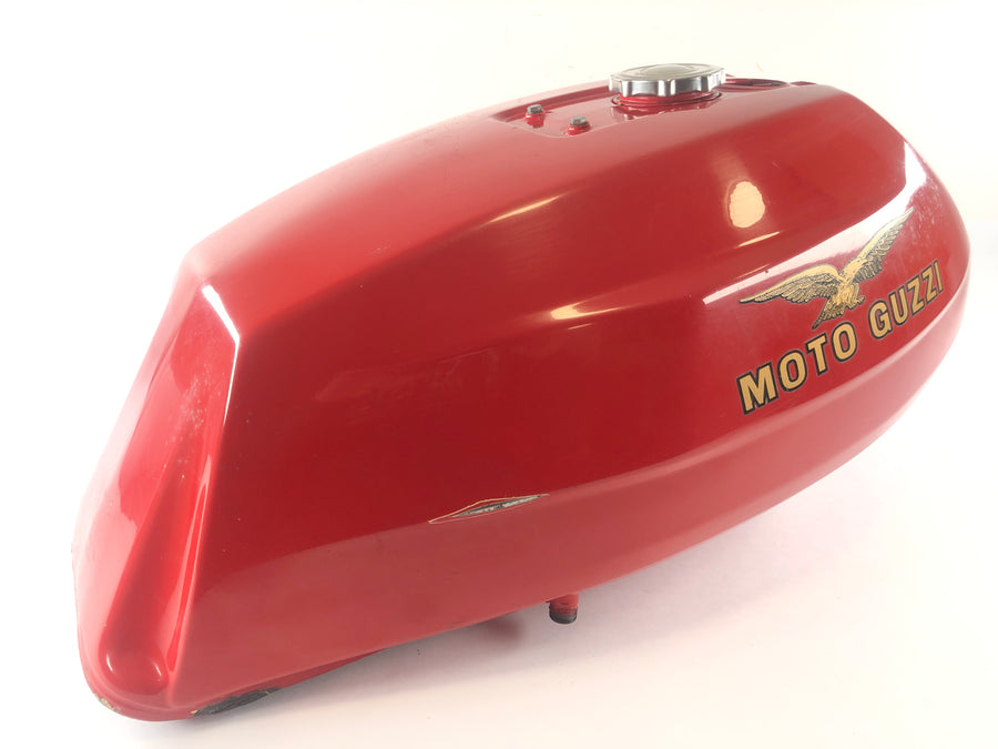 Moto Guzzi Le Mans 1000 VV [1988] - Tanque petrolente com amolgadelas e arranhões