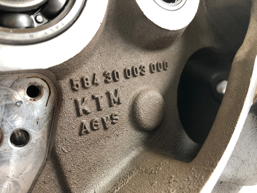 KTM LC4 620 Adventure [1996] - Motor Habitação de moradia vazia