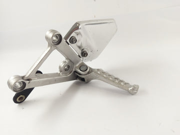 Aprilia RSV 1000 Tuono RP [2005] - Rastt Holder and Foot -Ost à esquerda