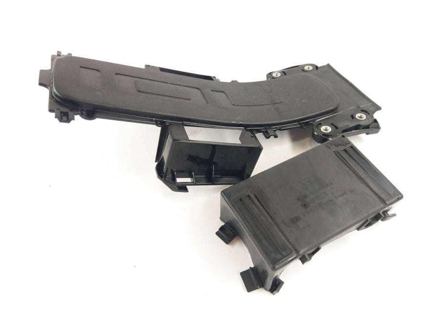 Husqvarna 701 Vitpilen [2018] - Recurso da Battery Box Underbody