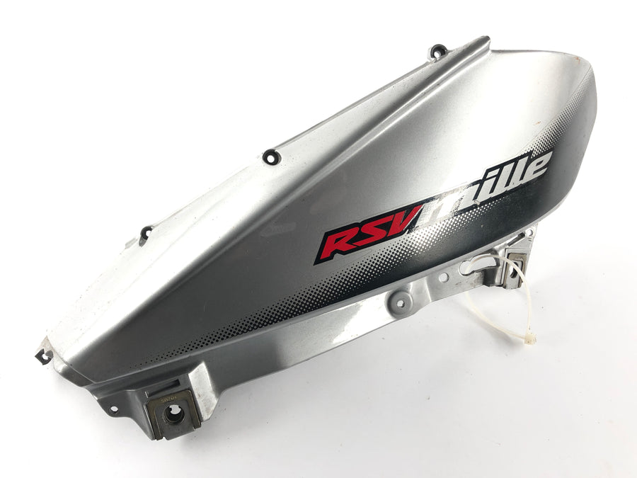 Aprilia Mille RSV 1000 Me [1999] - Disfarçar o revestimento traseiro à direita