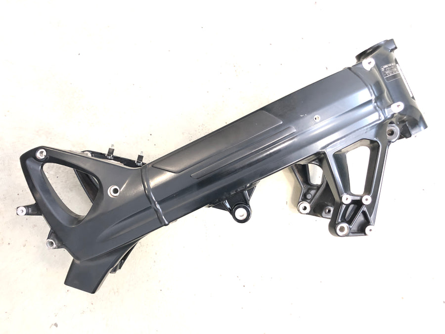 BMW F 800 ST [2006] - quadro com artigos - sem acidente