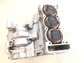Triumph Sprint 955i RS T695 [2001] - Motor de fuselagem de bloco de motor com pistão - 0