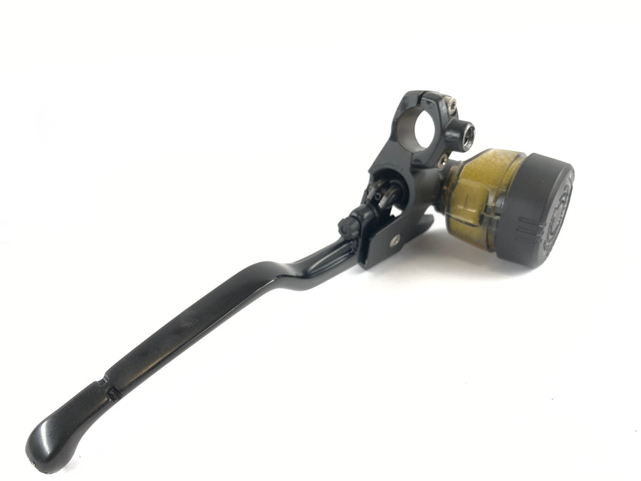 BMW K 1300 R [2010] - Bomba de freio na bomba de freio de mão dianteira