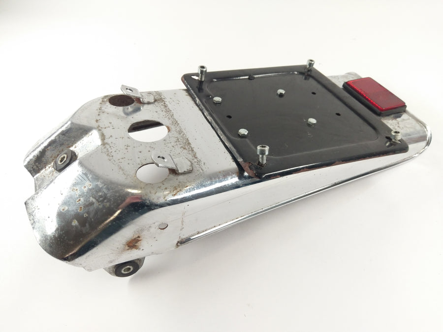 Moto Guzzi Nevada 750 LK [2001] - titular da placa de proteção contra respingos