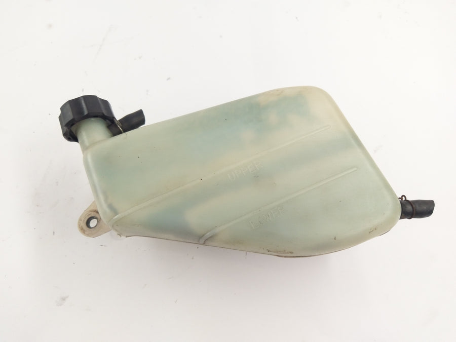 Honda Africa Twin XRV 750 RD07 [1993] - Tanque de compensação de recipiente de água de resfriamento