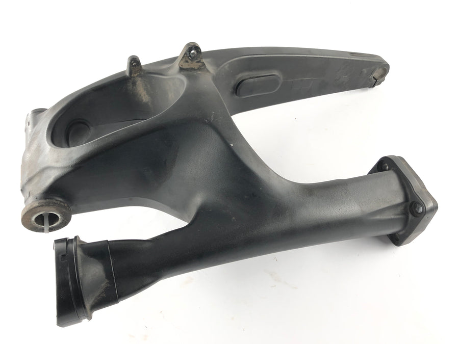 Yamaha XT 1200 Z Super Tenere DP01 [2012] - balanço da roda traseira sufocada