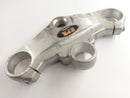 Triumph Daytona 955i T595 [1998] - Ponte do garfo acima-1