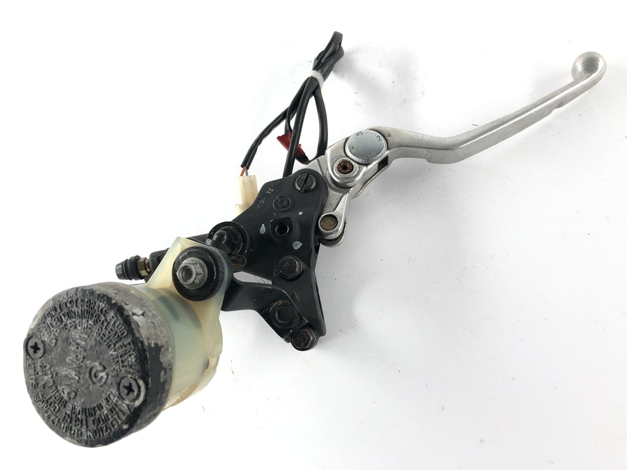 Aprilia Mille RSV 1000 ME [1999] - Encaixes do guidão na bomba de freio à direita