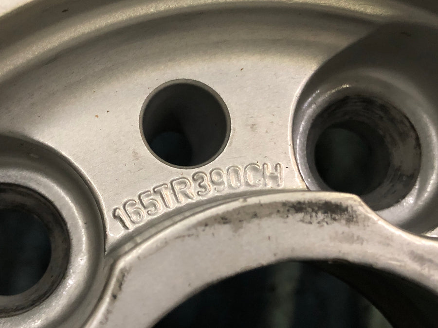 BMW M 535i E28 [1986] - Roda de substituição Reserverado Lemmerz