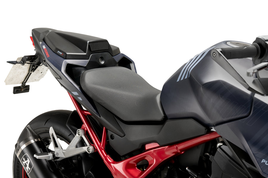 HONDA CB 750 HORNET [2025] – carenagem traseira – visual carbono