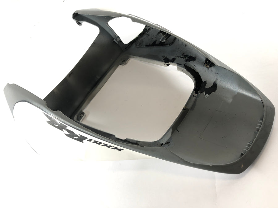 Honda CBR 1000 RR SC57 [2006] - Disfarçar o revestimento traseiro