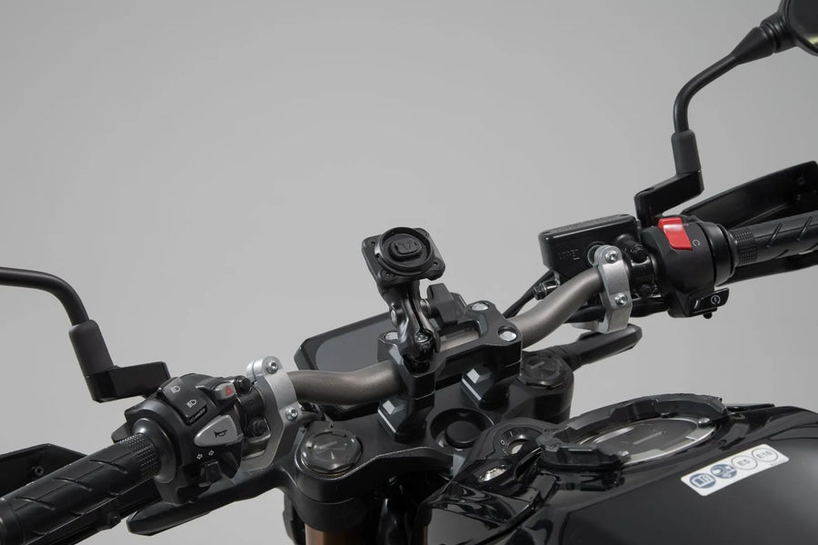 Triumph Trident 660 [SW-MOTECH]-Conjunto de focalor GPS universais