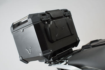 [SW-MOTECH] - Encosto do passageiro do top case TRAX ADV - foto 1