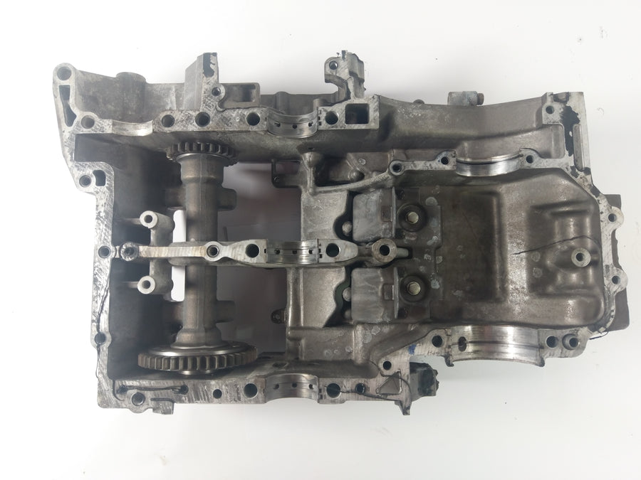 Yamaha TDM 850 3VD [1992] - Parte inferior do bloco de motor com o eixo de compensação