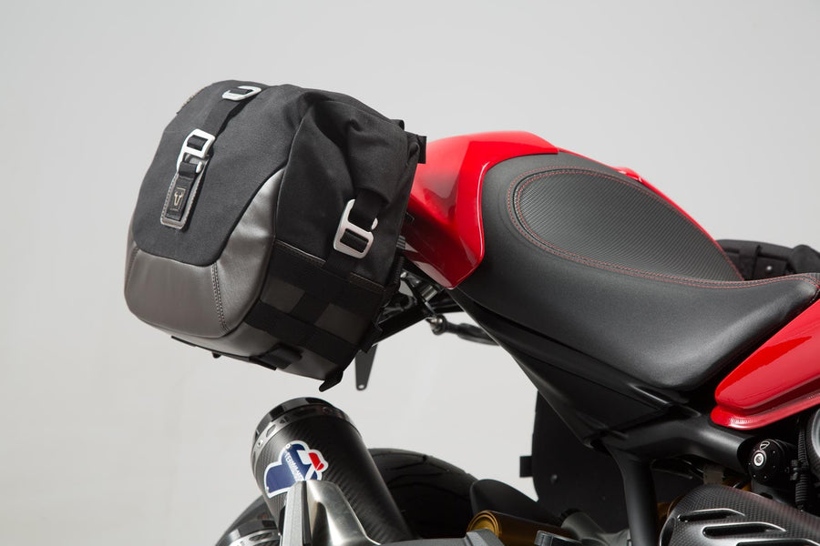 Ducati Monster 797 [2017-2020] - Sistema de bolsas laterais Legend Gear LC1 e LC2 Black Edition - Imagem 1