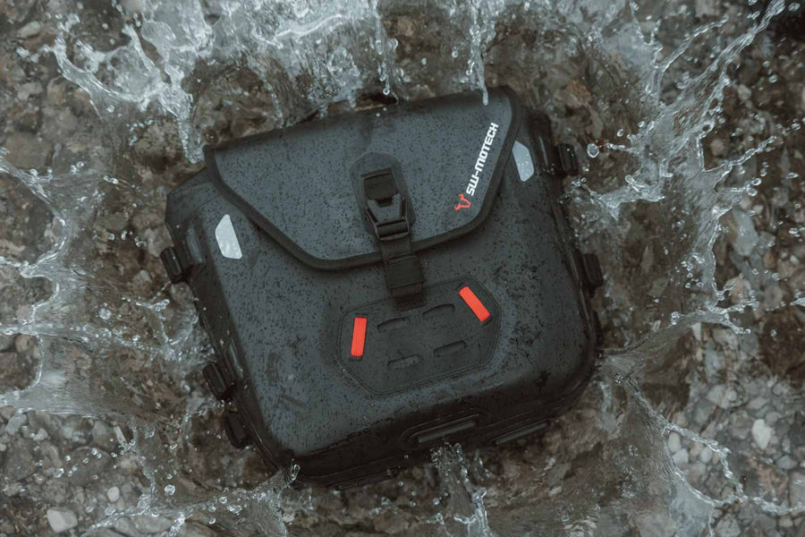[SW-MOTECH] - SysBag WP S com placa adaptadora à direita – Figura 5