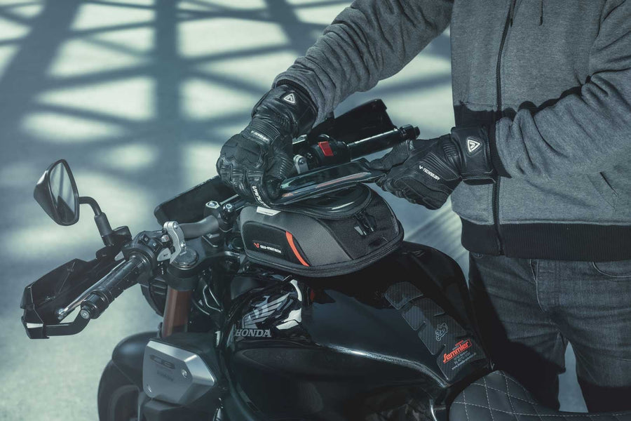 [SW-MOTECH] - Bolsa seca para smartphone para fixação MOLLE – foto 5