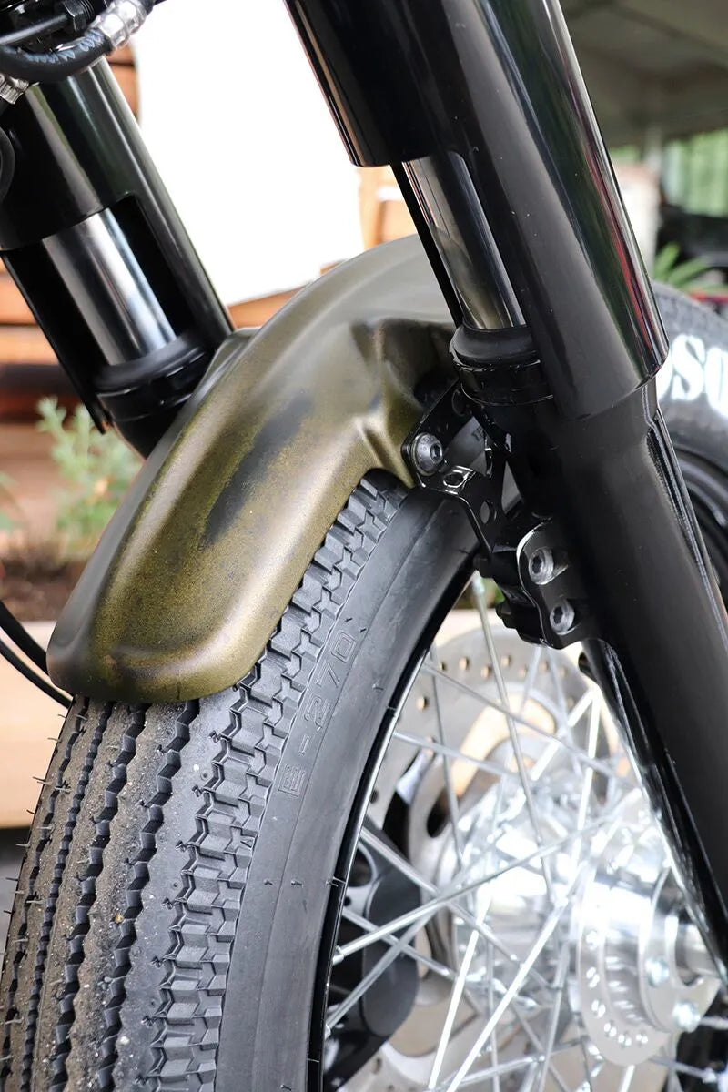 Harley Davidson Softail Street Bob FXBB [CULT WERK] – guarda-lamas da roda dianteira Old School