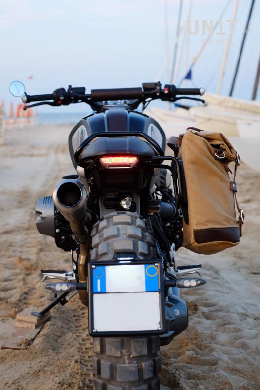 BMW R nineT 1200 Urban G/S (hoher Auspuff) [2017-2023] - Canvas-Seitentasche 10L-14L + Rahmen der NineT-Serie