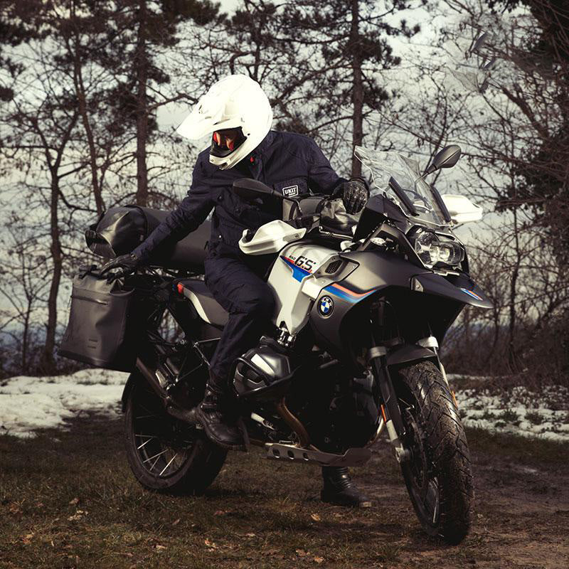 BMW R nineT 1200 Racer [2017-2020] - Khali Seitentasche aus TPU 35L - 45L + Aluminiumplatte auf der Schalldämpferseite