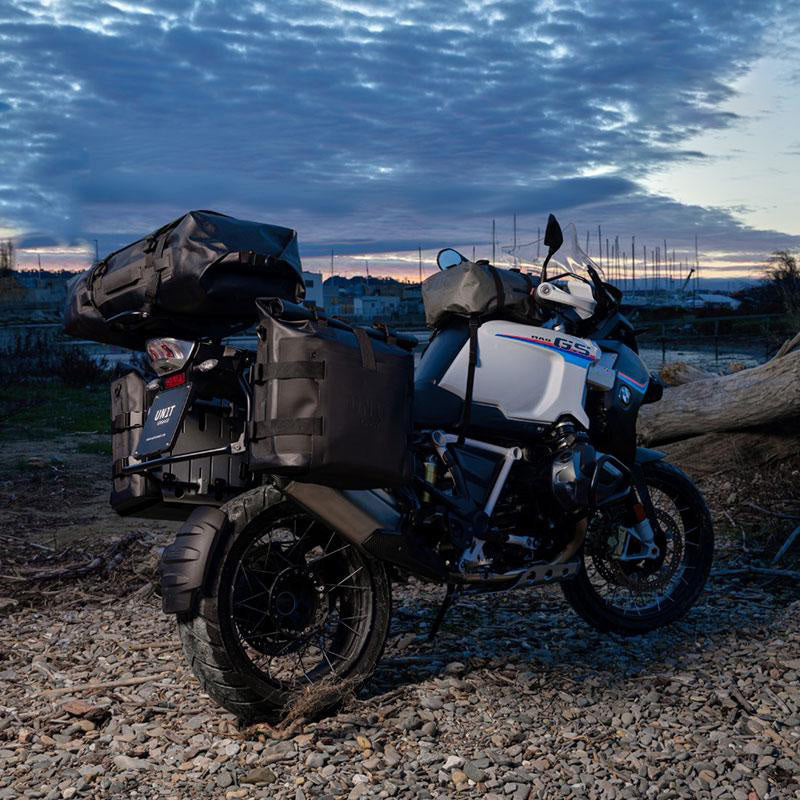 BMW R nineT 1200 Urban G/S (niedriger Auspuff) [2017-2023] - Aluminium-Taschenhalter mit verstellbarer Hypalon-Front und Schnellkupplung