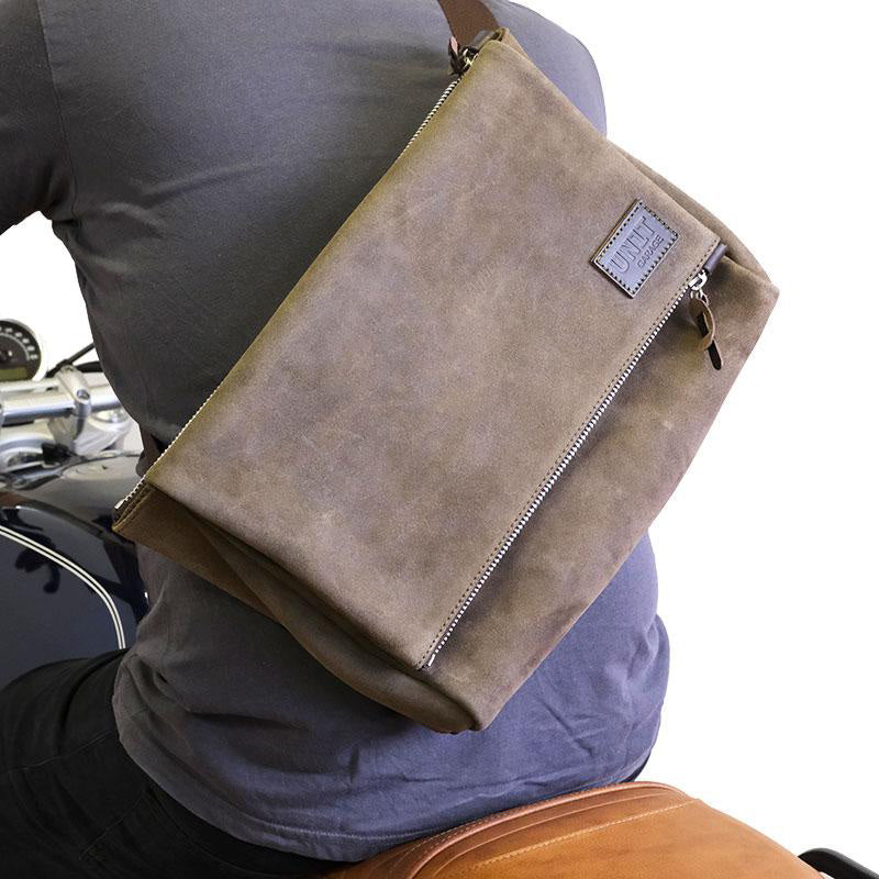 BMW R nineT 1200 Urban G/S (hoher Auspuff) [2017-2023] - Fezzan Messenger Bag Crust Leder