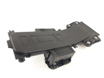 Husqvarna 701 Vitpilen [2018] - Recurso da Battery Box Underbody