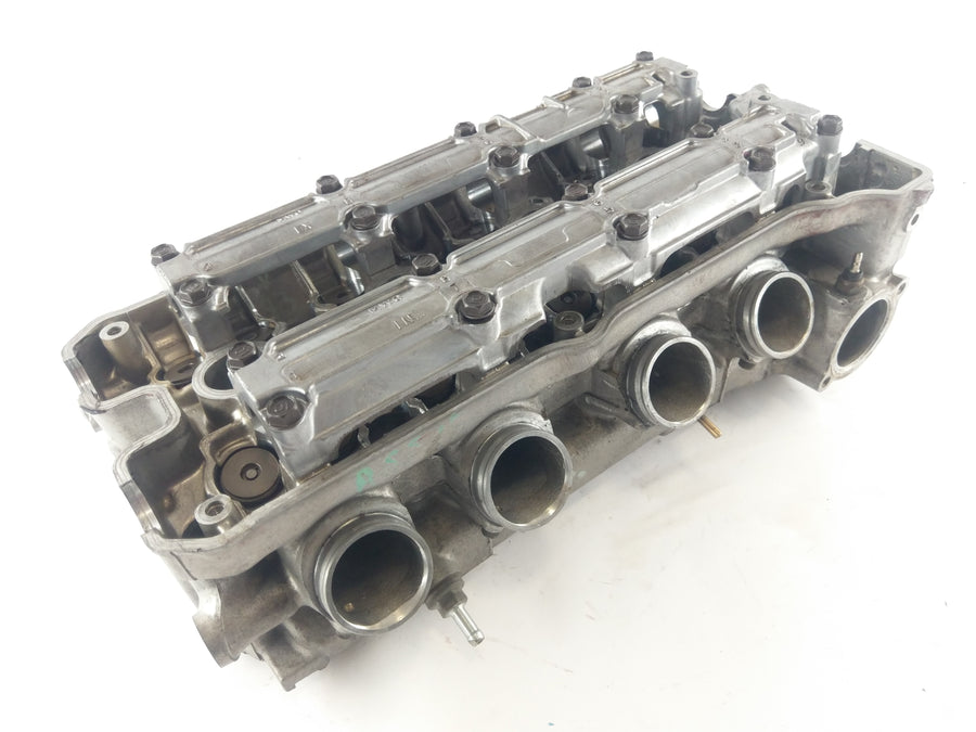 Honda CBR 900 RR SC33 [1996] - Cabeça do cilindro