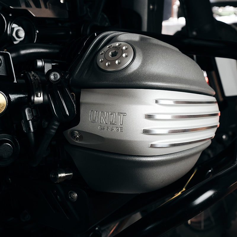 BMW R 12 G/S [2025-2026] - Paar silberne Zündspulenschützer für BMW R12
