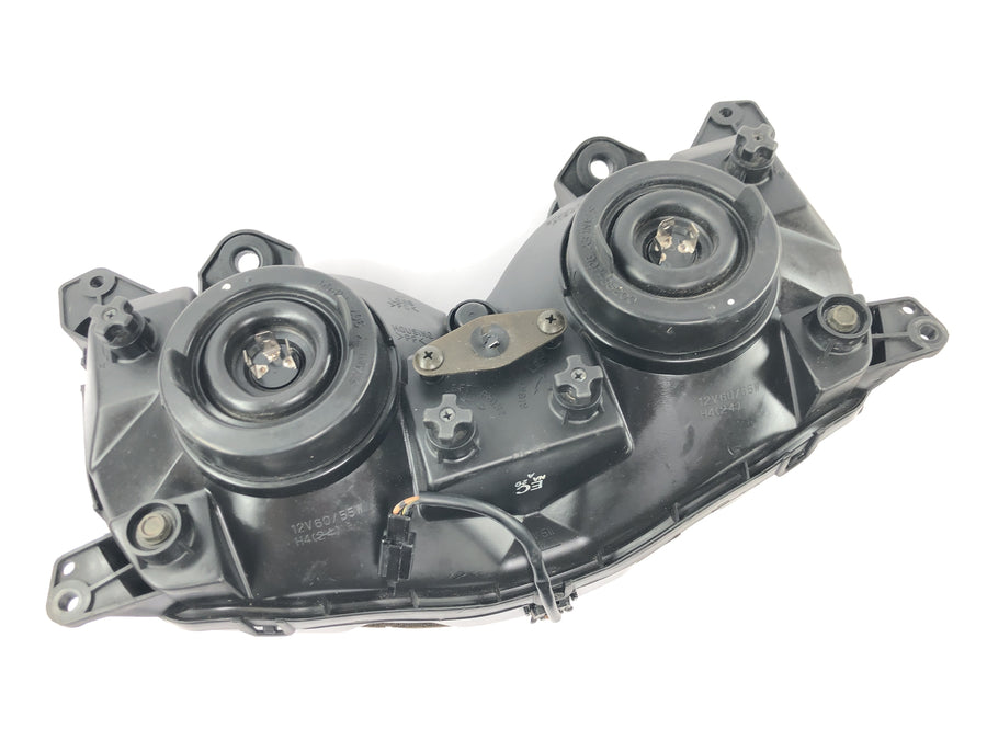 Kawasaki ZRX 1200 S ZRT20A [2001] - Inserção da lâmpada do farol