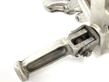 Triumph Daytona 955i T595 [1999] - ARES do pé do motorista com o pedal do freio - 0
