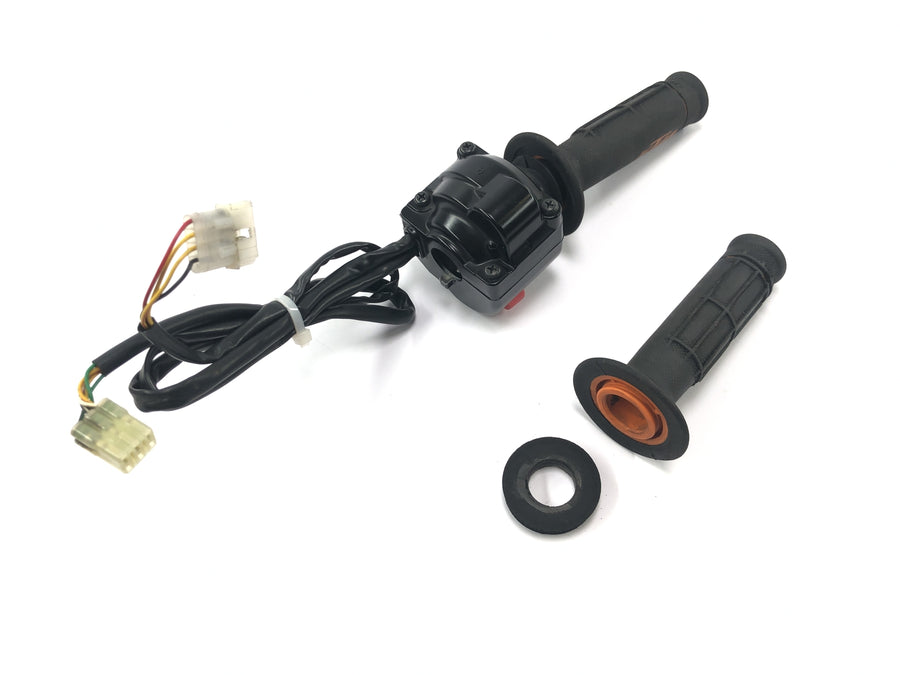 KTM Duke 690 A3 [2012] - Unidade de interruptor de encaixe do manípulo do acelerador direito do interruptor do guiador