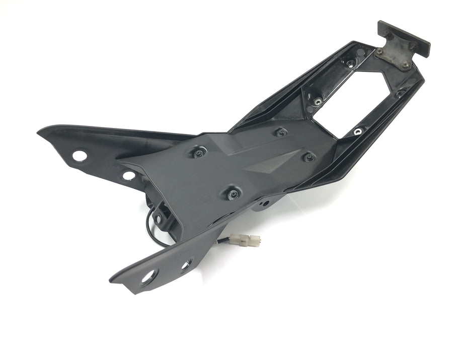 KTM Duke 690 A3 [2012] - Suporte de placa do pára-lama traseiro