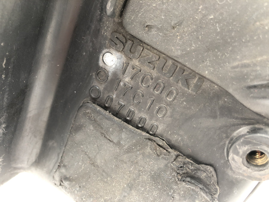 Suzuki GSX R 1100 GV73B [1990] - Caixa de filtro de ar da caixa de ar air