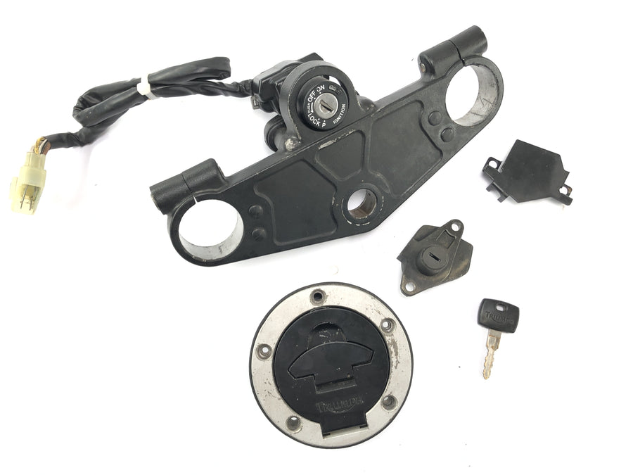 Triumph Daytona 900 T300 [1993] - Lock Set With Fork Bridge na trava da trava do tanque superior