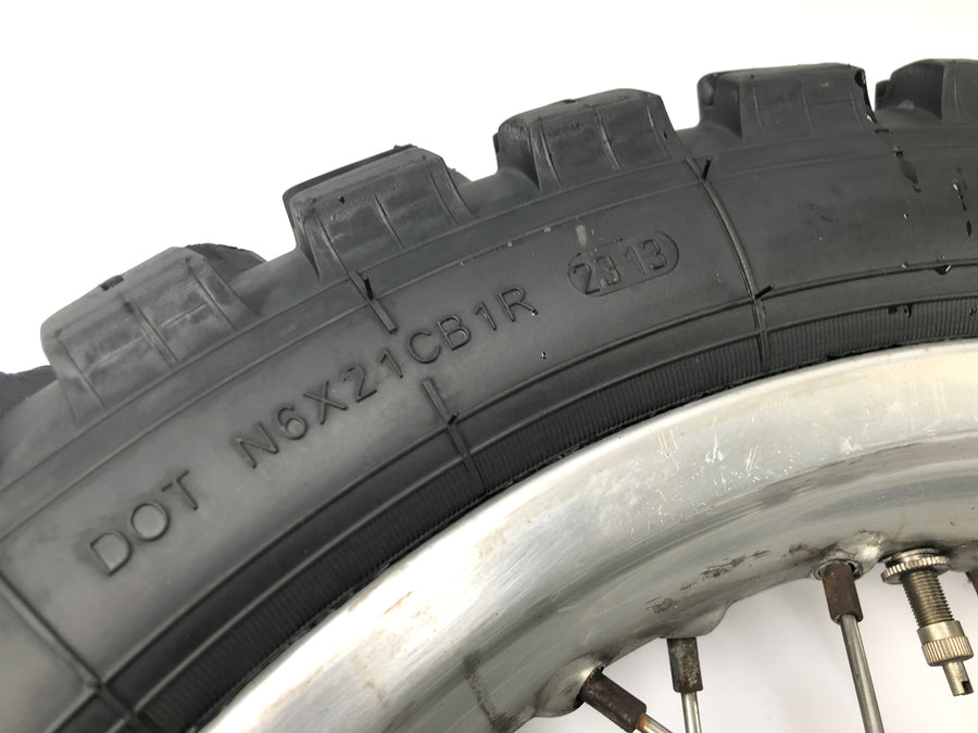 BMW F 650 GS R13 [2000] - roda traseira com raios 3,00 x 17"