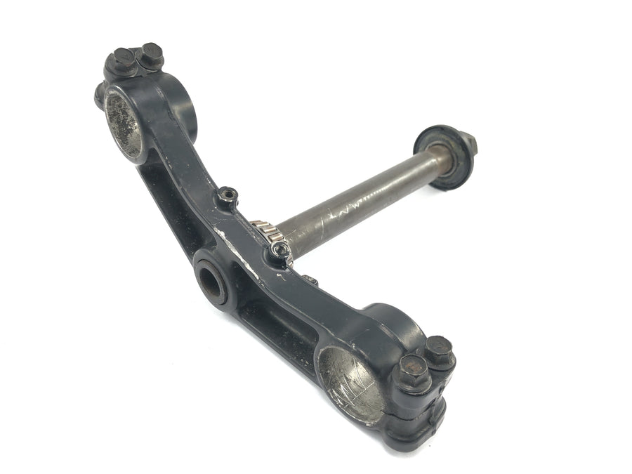 Kawasaki GPZ 1000 RX ZXT00A [1986] - Ponte inferior do garfo, ponte inferior da cabeça de direção
