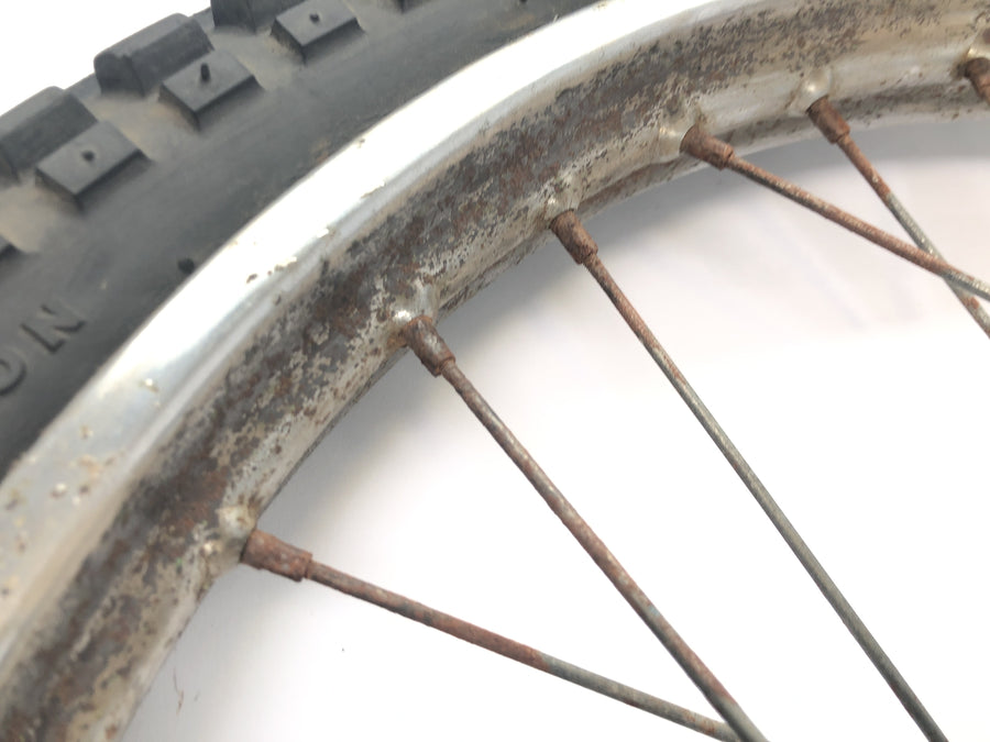 Yamaha DT 175 2K4 [1982] - Roda dianteira com raios 1,60 x 21"